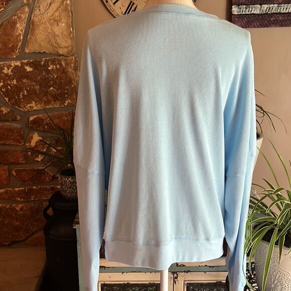 Juniors' SO Cropped Thermal Top Size XL Light Blue - Picture 7 of 13